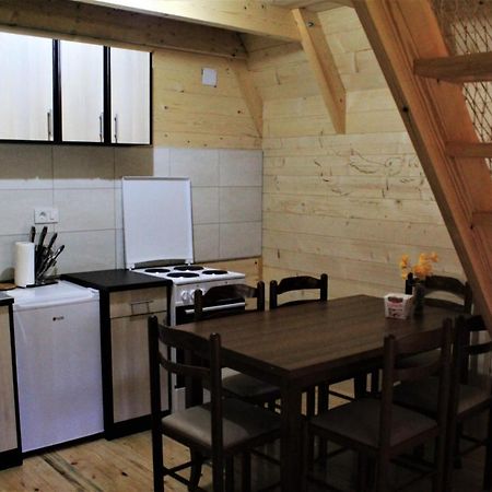 Log - cabin HOPE Zabljak  Ngoại thất bức ảnh