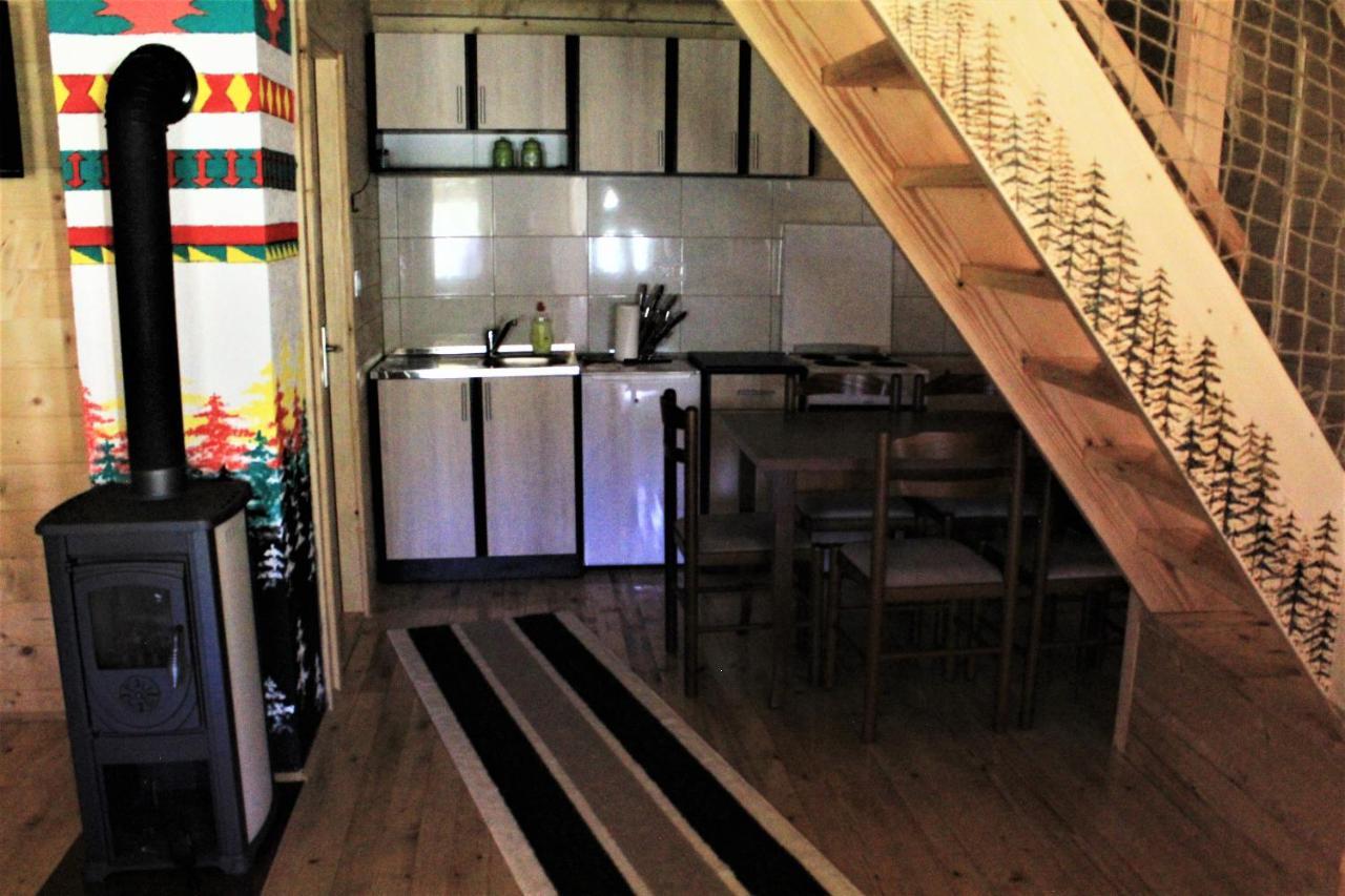 Log - cabin HOPE Zabljak  Ngoại thất bức ảnh